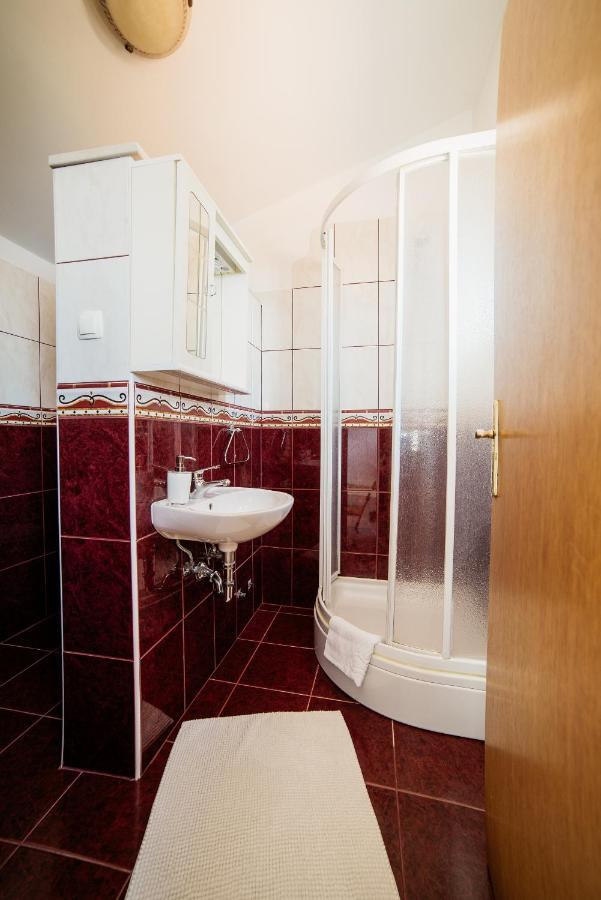 Apartment Selce 5206A מראה חיצוני תמונה