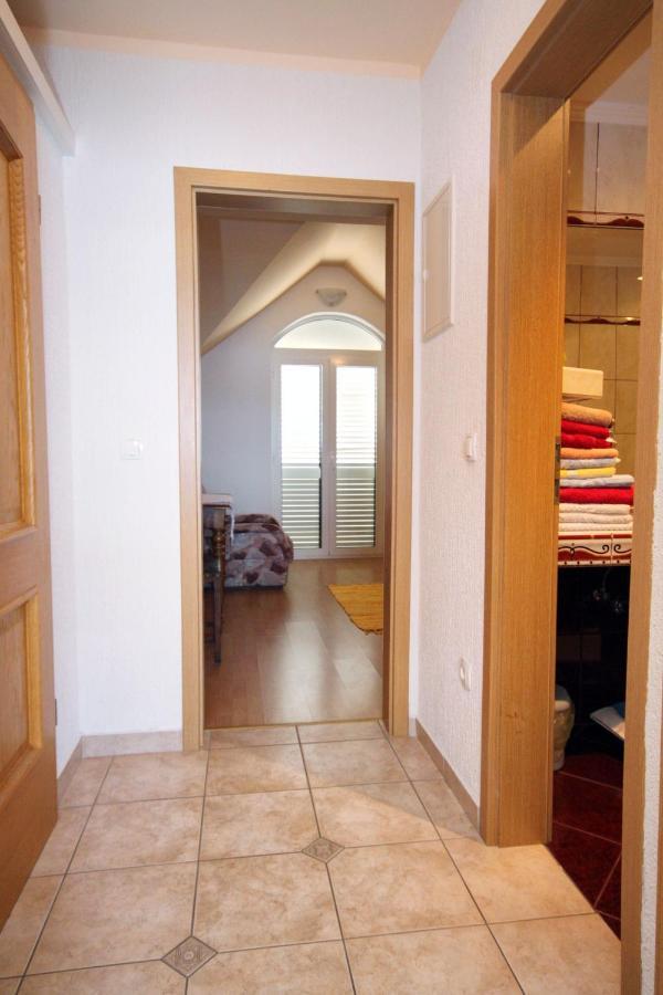 Apartment Selce 5206A מראה חיצוני תמונה